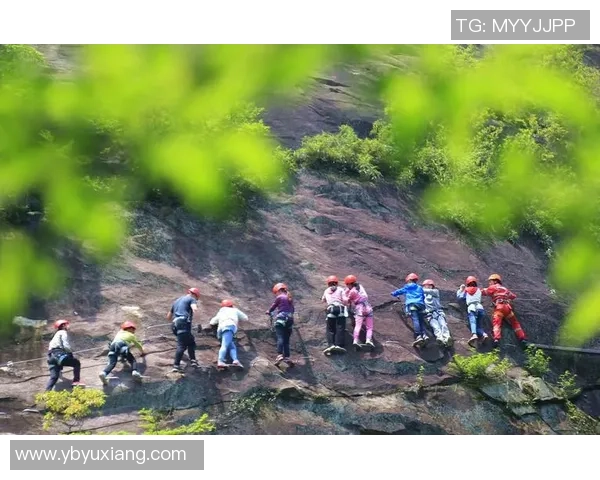 李芳专访：回顾攀岩历程